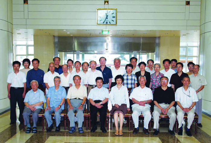 2006年7月，第三届电力名词审定委员会成立.png
